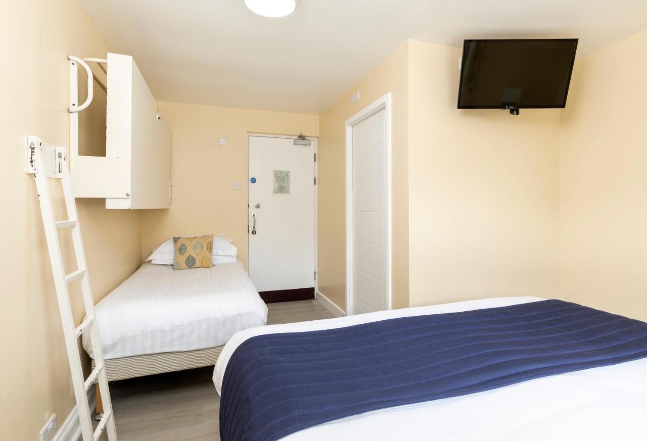 Hotel Stableside at York Racecourse Extérieur photo